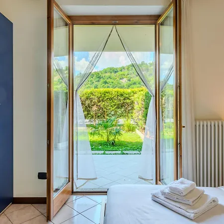 Flower Garden By Interhome Apartamento Carriola