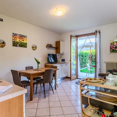 Flower Garden By Interhome Apartamento