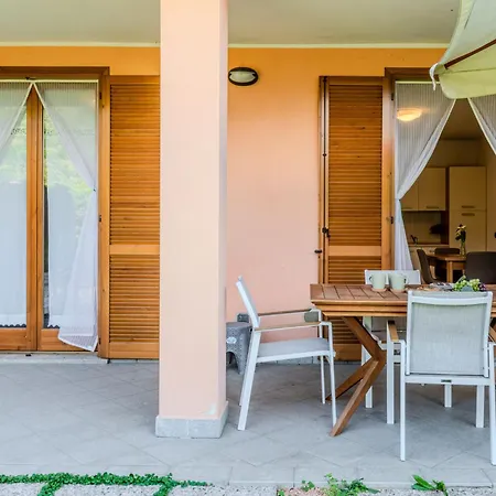 Apartment Flower Garden By Interhome Carriola
